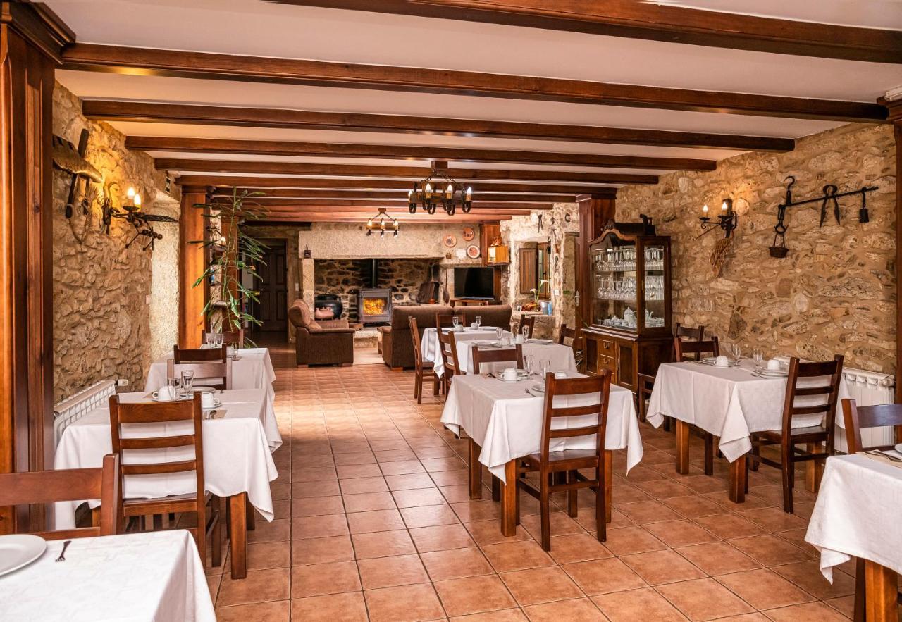 Casa Castineira Guest House Мушия Екстериор снимка