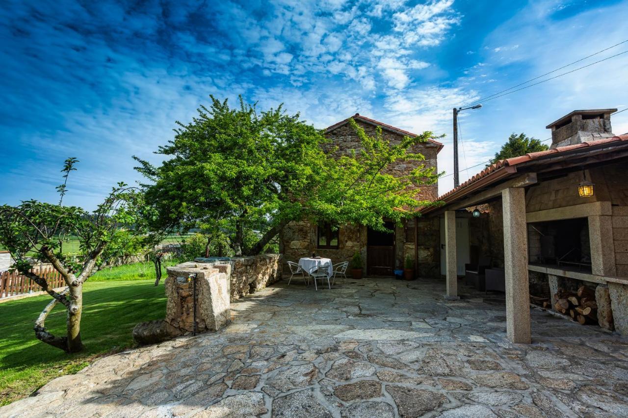 Casa Castineira Guest House Мушия Екстериор снимка