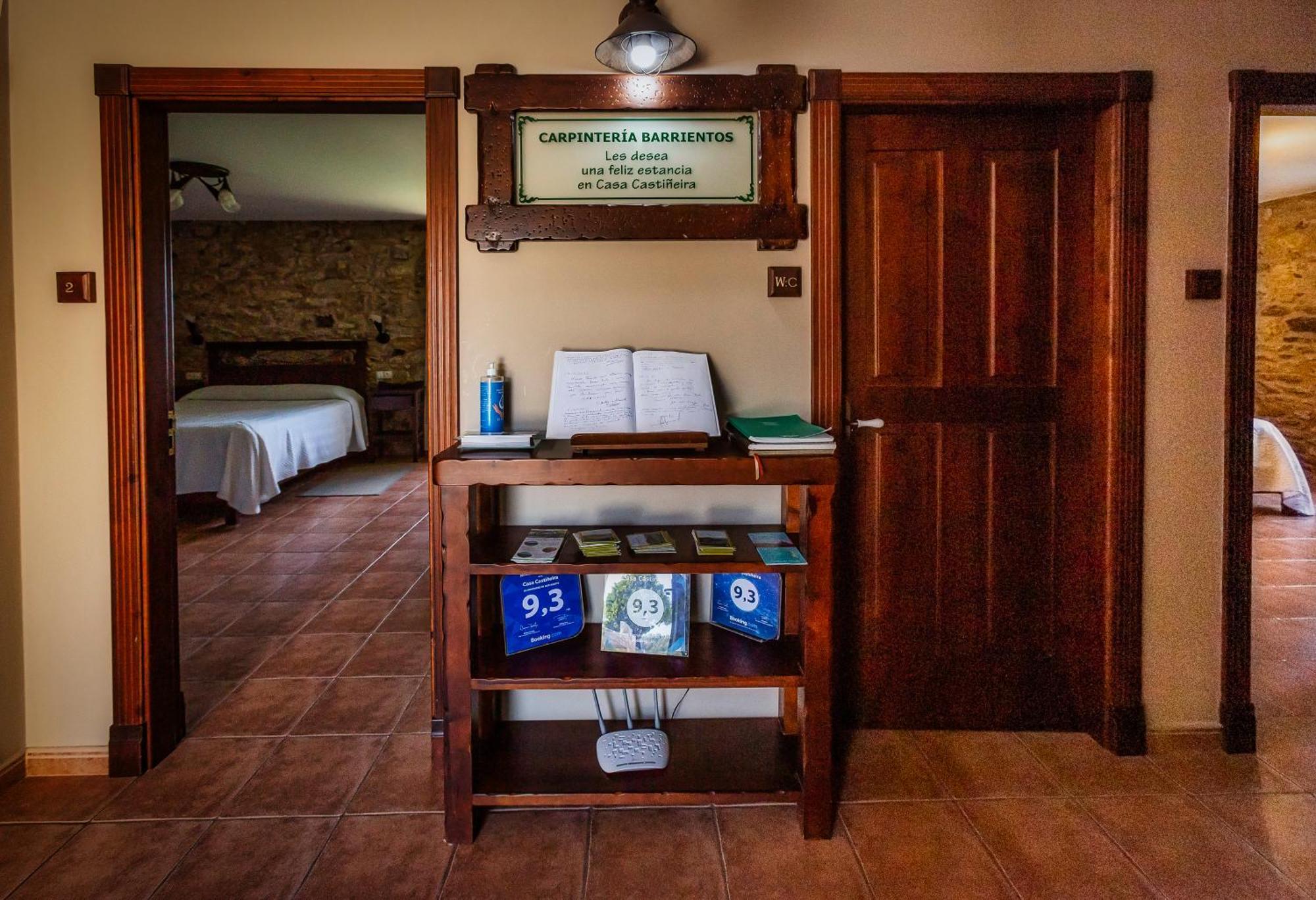 Casa Castineira Guest House Мушия Екстериор снимка