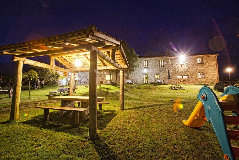Casa Castineira Guest House Мушия Екстериор снимка